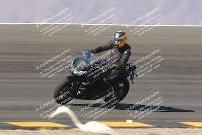 media/Nov-06-2023-Moto Forza (Mon) [[ce023d0744]]/4-Beginner Group/Session 2 (Bowl Tight Speed)/